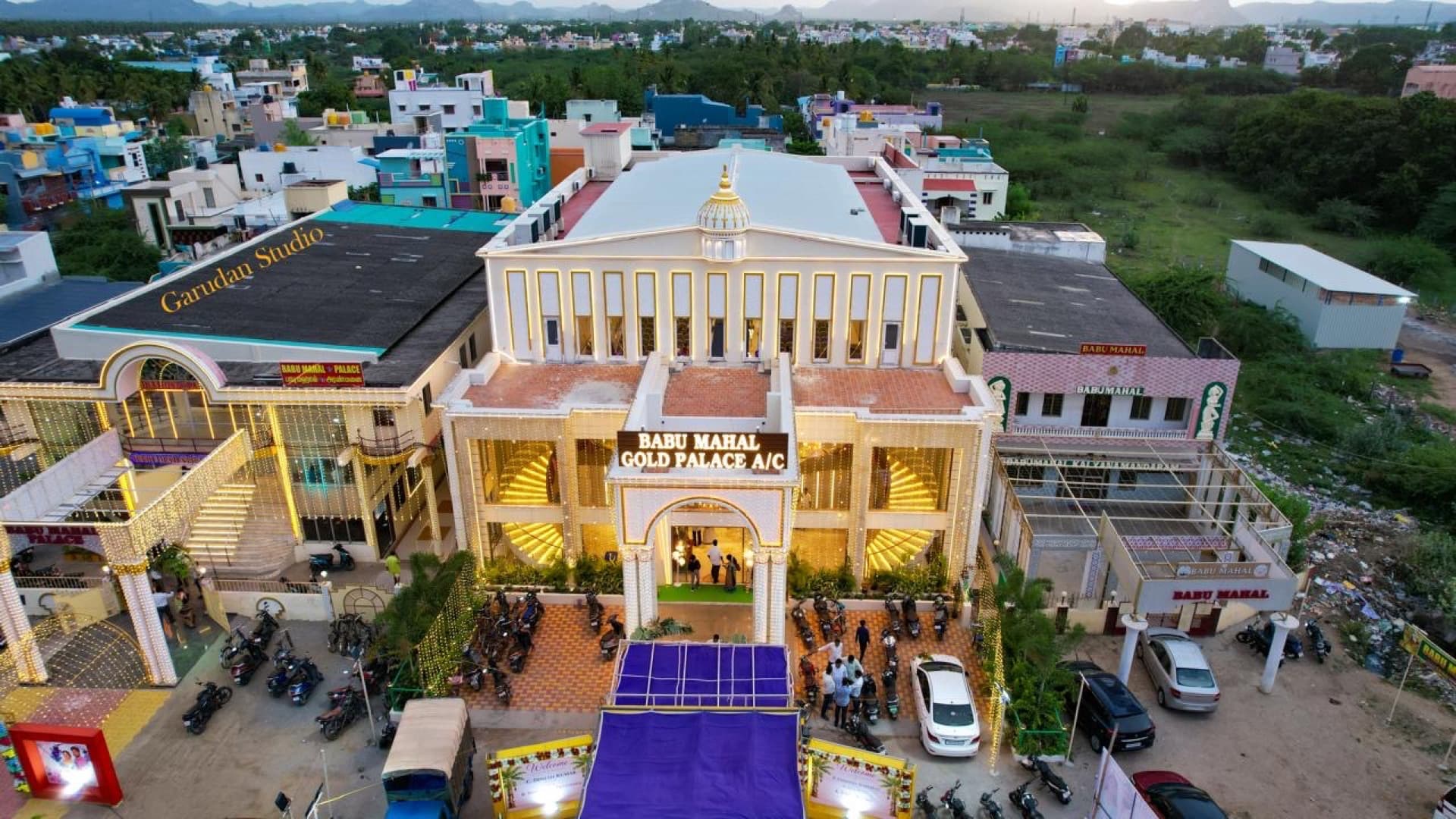 Grand air-conditioned wedding hall interior at Babu Mahal Gold Palace